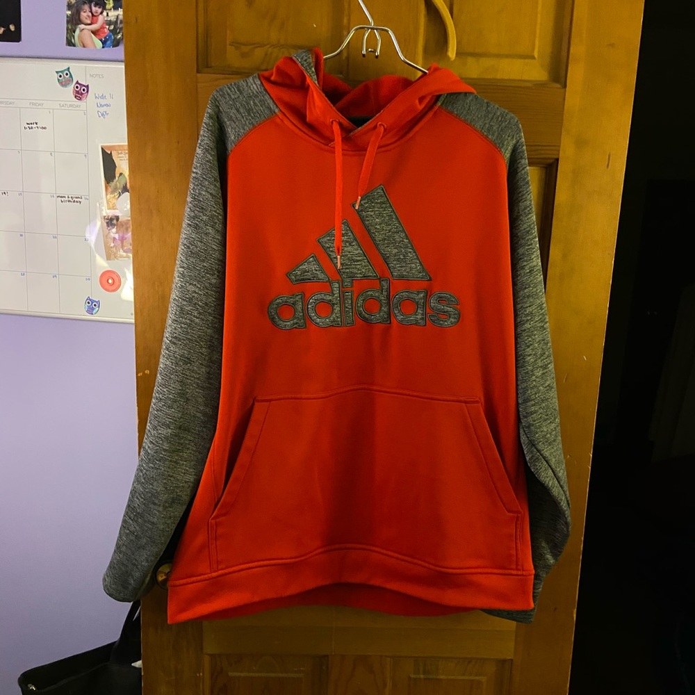 Adidas Sweatshirt
